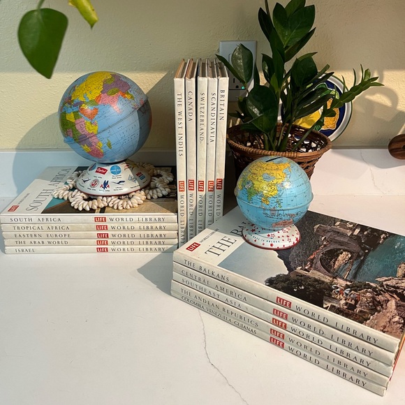 Vintage LIFE WORLD library s/3 books 🌍 - Picture 3 of 12